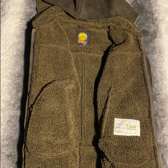 Jacket - Picture 2 of 3